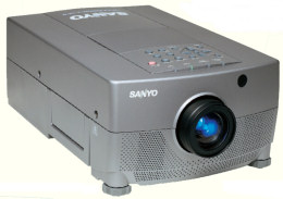 Sanyo PLC-5600 Projectors 