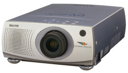 Sanyo PLV-30 Projectors 
