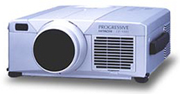 Hitachi CP-X985 Projectors 